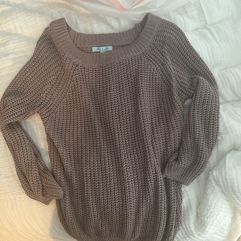 New never worn sweater